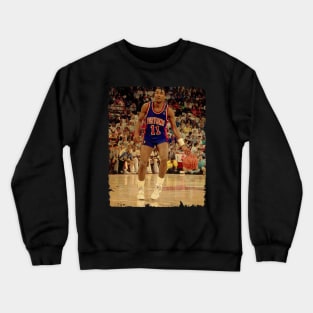 Isiah Thomas - Vintage Design Of Basketball Crewneck Sweatshirt